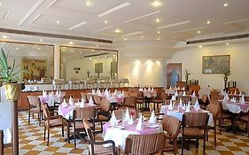 Hotel Gold Palace & Resort